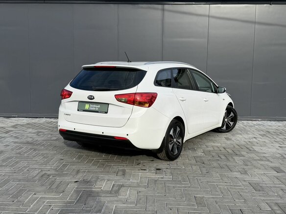 2014 Kia Ceed II, белый, 1190000 рублей - вид 1