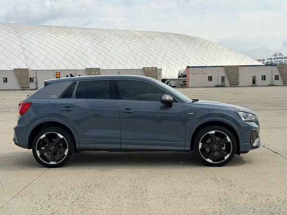 2023 Audi Q2 L 35 TFSI I Рестайлинг, серый, 2150000 рублей - вид 7