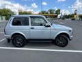 2019 Lada (ВАЗ) 2121 (4x4) Urban I Рестайлинг, серебристый, 795000 рублей - вид 1