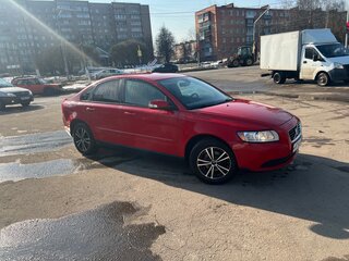 2007 Volvo S40 II, красный, 375000 рублей, вид 3