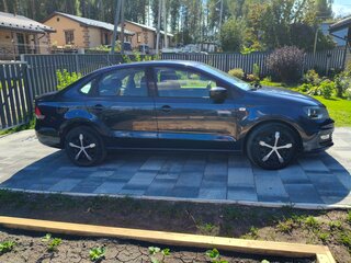 2016 Volkswagen Polo V Рестайлинг, синий, 1100000 рублей, вид 5