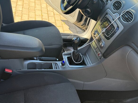 2008 Ford Focus II Рестайлинг, чёрный, 450000 рублей - вид 12