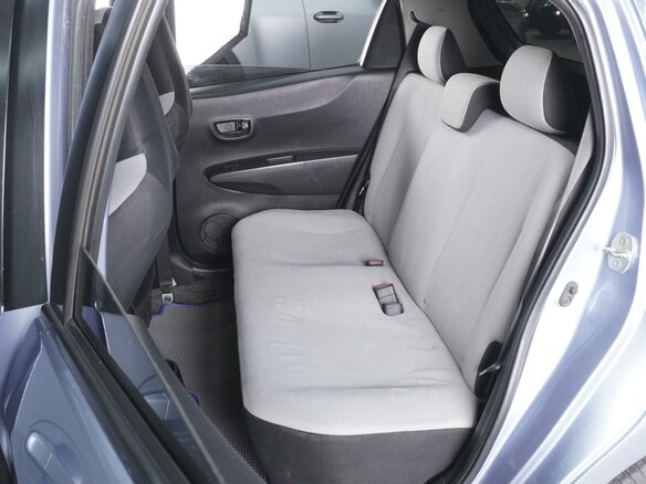 2013 Toyota Vitz III (XP130), синий, 450000 рублей - вид 6