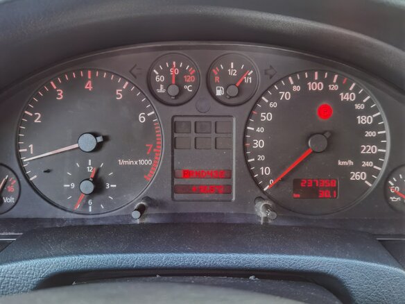 1997 Audi A6 II (C5), синий, 450000 рублей - вид 23