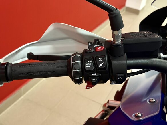 2025 BMW R 1250 GS Adventure, синий, 3150000 рублей - вид 11