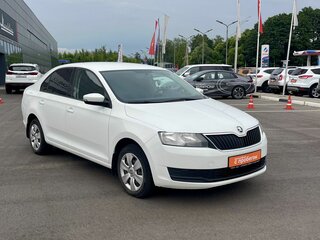 2018 Skoda Rapid I Рестайлинг, белый, 1105000 рублей, вид 3