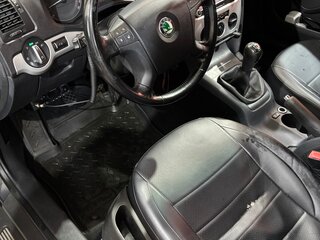 2008 Skoda Octavia II (A5), серый, 400000 рублей, вид 3