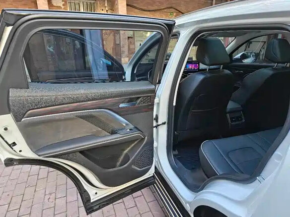 2023 Haval H6 II Рестайлинг, белый, 1100000 рублей - вид 12