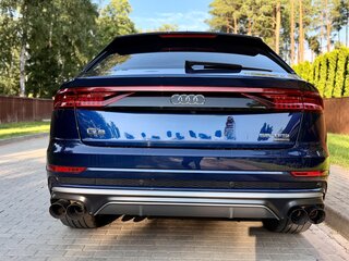 2019 Audi Q8 55 TFSI I (4M), синий, 5400000 рублей, вид 3