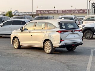 2026 Toyota Veloz, белый, 3270700 рублей, вид 4
