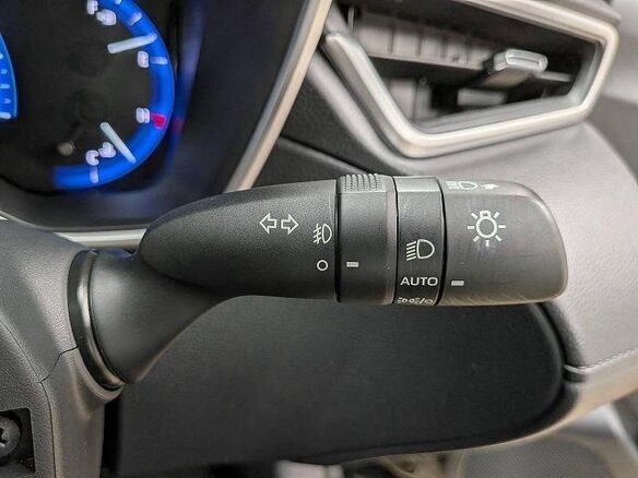 2022 Toyota Corolla Cross I, чёрный, 1769017 рублей - вид 26