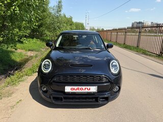 2020 Mini Hatch Cooper S III (F55/F56) Рестайлинг, синий, 3350000 рублей, вид 3