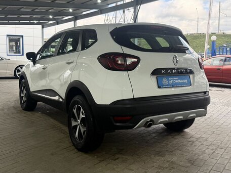 2021 Renault Kaptur I Рестайлинг, белый, 1549000 рублей, вид 3