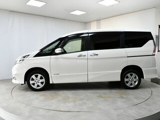 2018 Nissan Serena S-Hybrid V (C27), белый, 1860000 рублей, вид 4