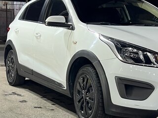 2018 Kia Rio X-Line IV, белый, 1075000 рублей, вид 4