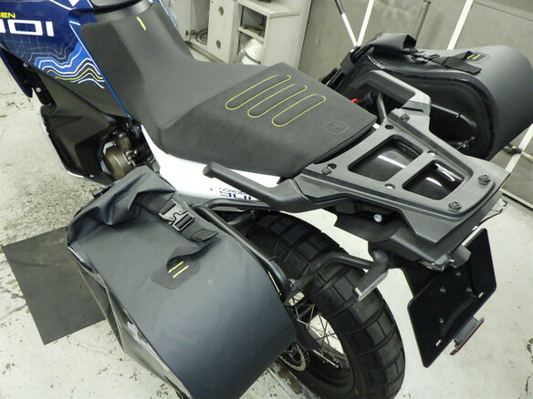 2024 Husqvarna Norden 901, синий - вид 15