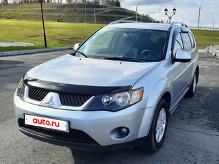 2008 Mitsubishi Outlander II, серебристый, 995000 рублей, вид 1