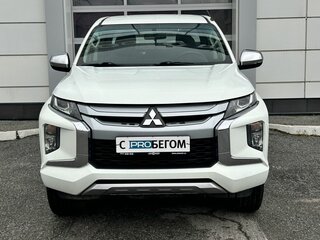 2021 Mitsubishi L200 V Рестайлинг, белый, 2600000 рублей, вид 2