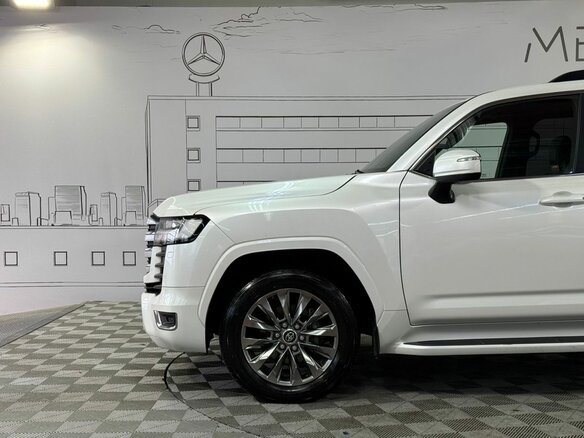 2024 Toyota Land Cruiser 300 Series, белый - вид 11
