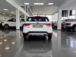 2018 Kia Rio X-Line IV, белый, 1400000 рублей, вид 4