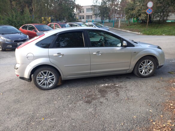 2007 Ford Focus II, серый, 350000 рублей - вид 3