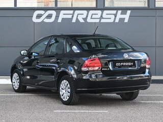2013 Volkswagen Polo V, чёрный, 779000 рублей, вид 2