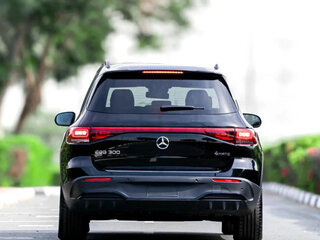 2023 Mercedes-Benz EQB 300 I, чёрный, 7450025 рублей, вид 4