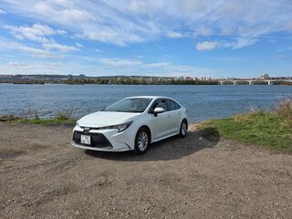 2019 Toyota Corolla XII (E210), белый, 1690000 рублей, вид 1