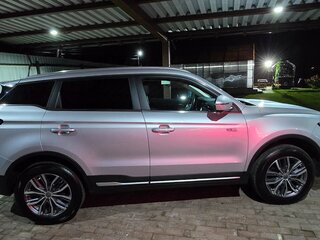 2023 Geely Atlas Pro, серый, 2200000 рублей, вид 5