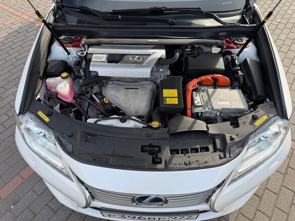 2014 Lexus ES 300h VI, белый, 2290000 рублей - вид 18
