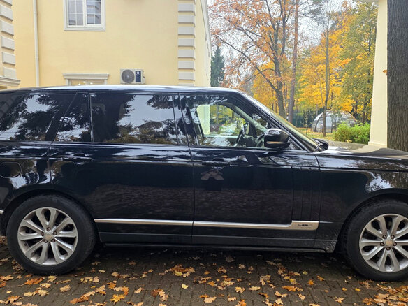 2014 Land Rover Range Rover Long IV, чёрный, 3700000 рублей - вид 3
