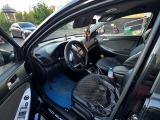 2011 Hyundai Solaris I, чёрный, 500000 рублей, вид 5