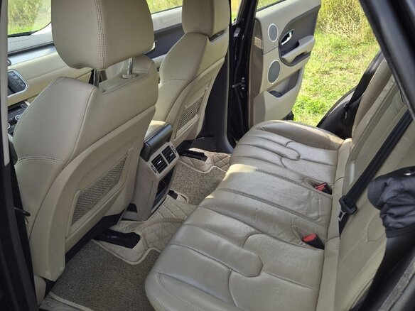 2011 Land Rover Range Rover Evoque 6-speed I, чёрный, 2400000 рублей - вид 4