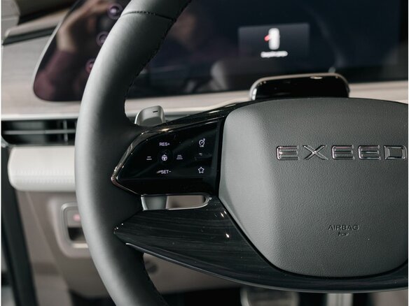 2025 Exeed RX, белый - вид 12