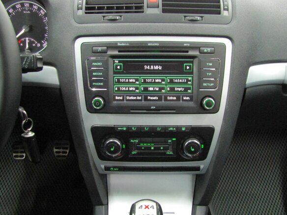 2010 Skoda Octavia Scout II (A5) Рестайлинг, серый - вид 15