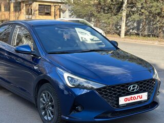 2021 Hyundai Solaris II Рестайлинг, синий, 1600000 рублей, вид 3