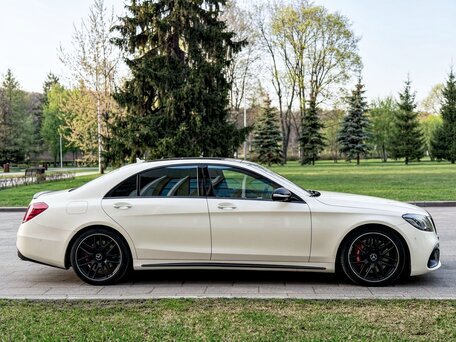 2017 Mercedes-Benz S-Класс AMG 63 AMG Long III (W222, C217) Рестайлинг, белый, 6290000 рублей, вид 4