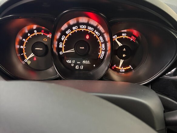 2020 Lada (ВАЗ) Vesta SW I, чёрный, 1119000 рублей - вид 11