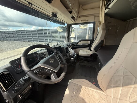 2023 Sinotruk Sitrak C7H MAX, белый, 5800000 рублей - вид 21