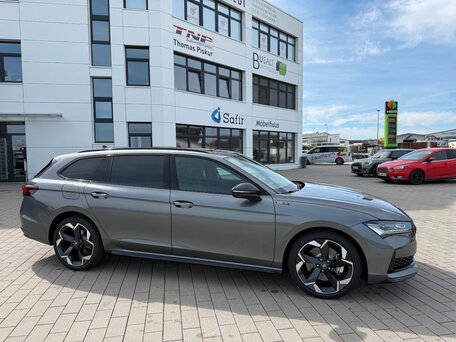 2026 Skoda Superb IV, серый, 7300000 рублей, вид 5