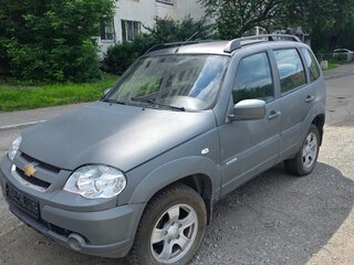 2012 Chevrolet Niva I Рестайлинг, серый, 430000 рублей, вид 1