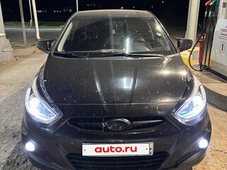 2012 Hyundai Solaris I, чёрный, 980000 рублей, вид 3