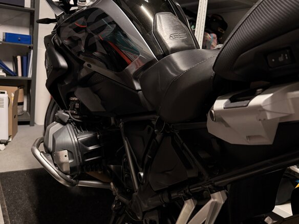2020 BMW R 1250 GS, чёрный, 1590000 рублей - вид 22