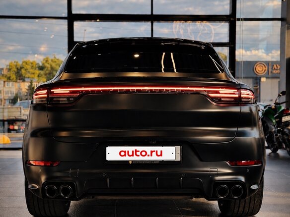 2023 Porsche Cayenne GTS III, чёрный, 15300000 рублей - вид 6