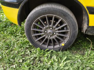 1998 Daihatsu Storia I (M100), жёлтый, 240000 рублей, вид 5
