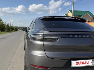 2020 Porsche Cayenne III, серый, 7600000 рублей, вид 3