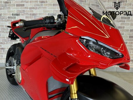 2025 Ducati Panigale V4, красный, 3485000 рублей, вид 2