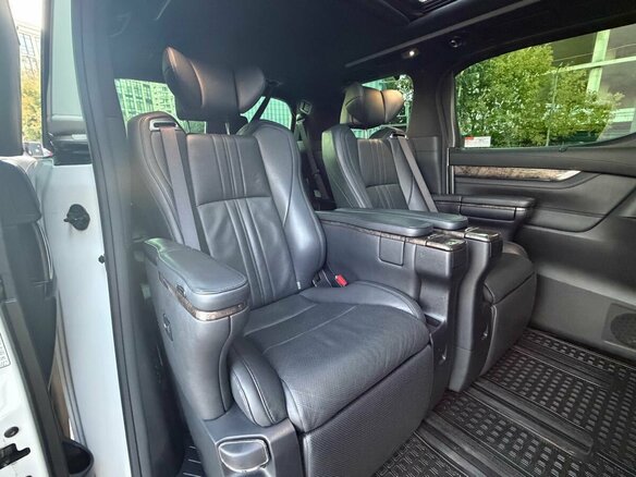 2021 Toyota Alphard III Рестайлинг, белый - вид 21
