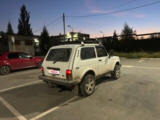 2004 Lada (ВАЗ) 2121 (4x4) I Рестайлинг, белый, 330000 рублей, вид 3