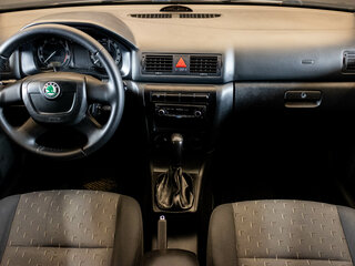 2010 Skoda Octavia I (A4) Рестайлинг, чёрный, 580000 рублей, вид 5